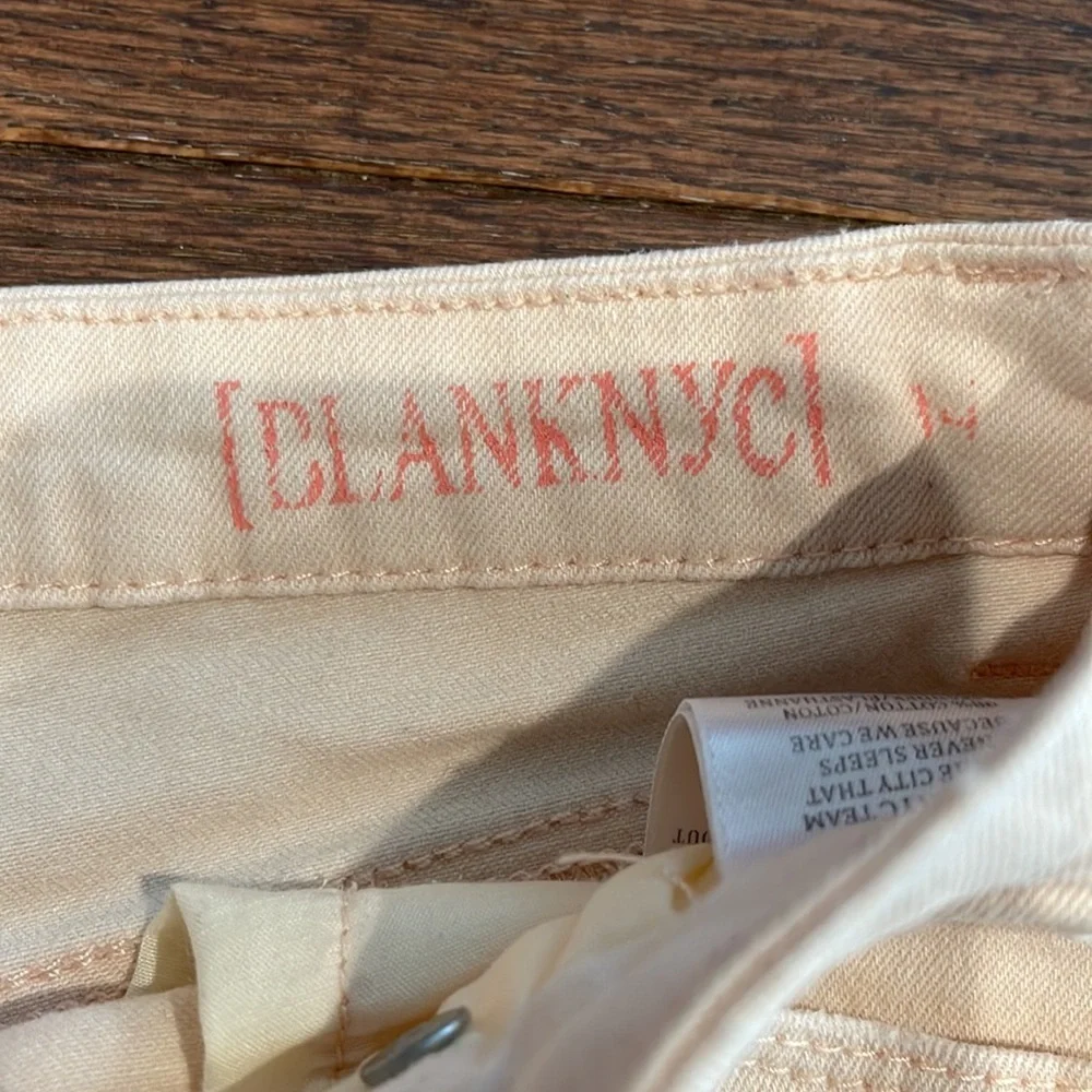 Blank NYC Size 14 cream/pink jeans shorts
